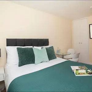 Apartamento Lora Modern Apartamento, Sevilla